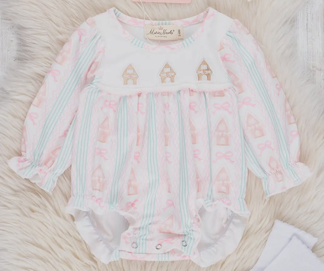 Marie Nicole Pink Gingerbread House Bubble