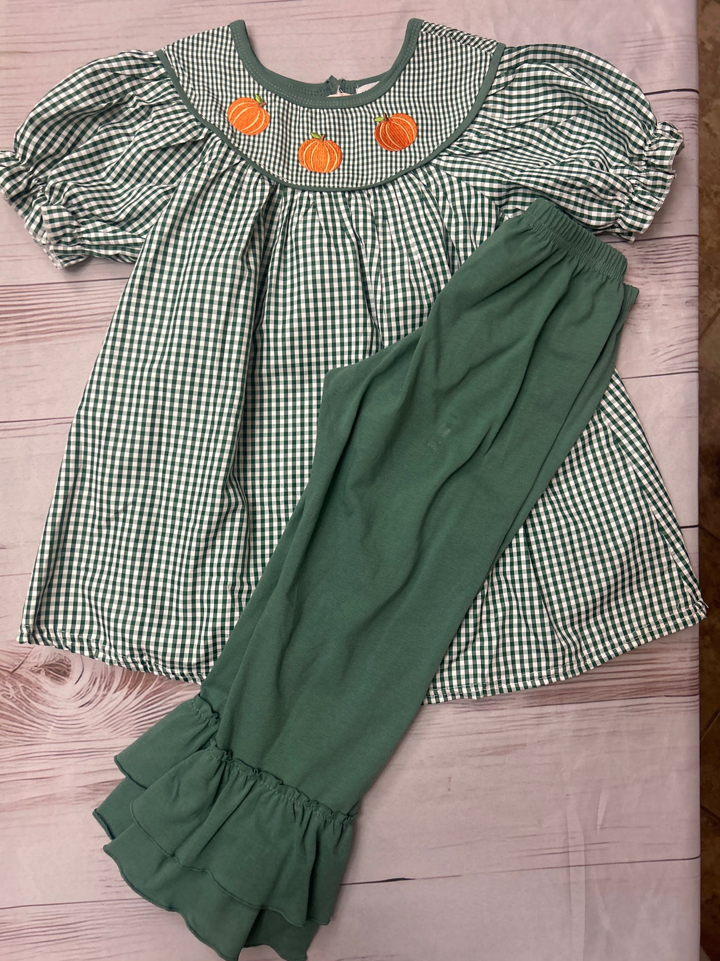 Abby & Evie Green Gingham Pumpkin 2piece pant set
