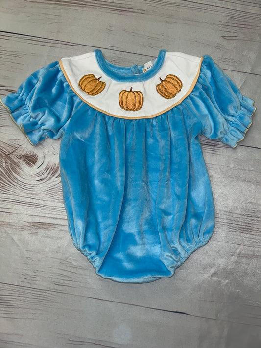 Abby & Evie Blue Velvet Pumpkin Bubble