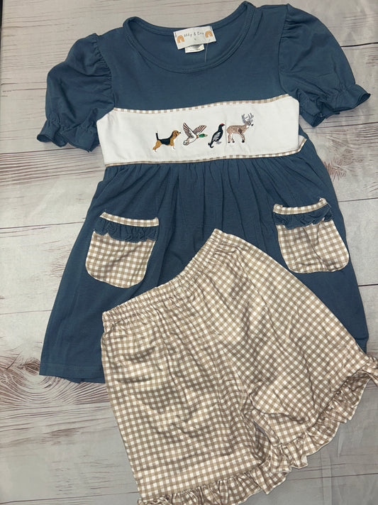 Abby & Evie Hunting Friends 2 Piece Short Set